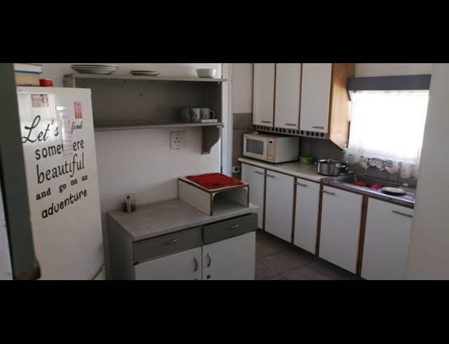 3 BEDROOM HOUSE SOLD IN STILFONTEIN EXT 2